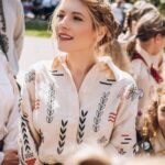 Katheryn Winnick Instagram - Stand with Ukraine🇺🇦