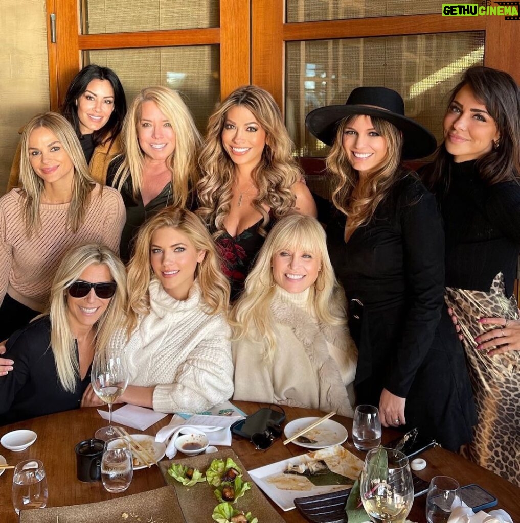 Katheryn Winnick Instagram - Behind every successful woman is a tribe of other successful women who have HER BACK. Grateful for my tribe! 💕🙏🏻 Nobu Malibu
