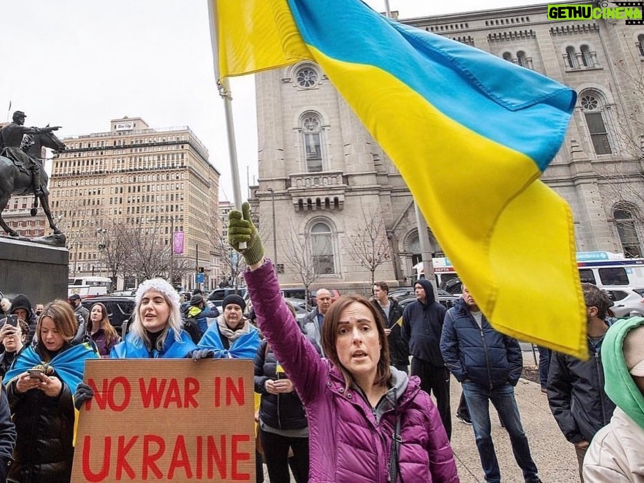 Katheryn Winnick Instagram - People around the world are protesting to stop this unprovoked, unjustified war. We are an independent, loving country and deserve to live in peace. Together We Will Win. Together We Can Stop Russian Aggression. Together We Will Prevail.🇺🇦 Please RT. #standwithukraine #stopwar