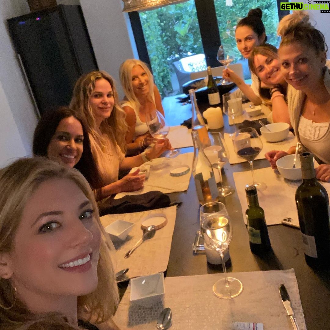 Katheryn Winnick - 349.9K Likes - Last night with my girls.. will miss you! 💙