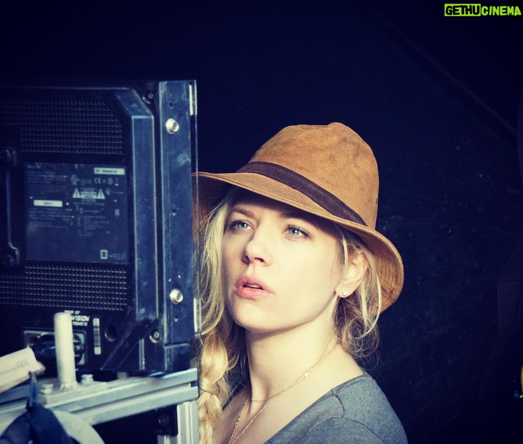 Katheryn Winnick Instagram - Dreams come true.. 🎬 #Vikings #Director