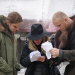 Katheryn Winnick Instagram - Let’s get all on the same page.. Working with the talented @marcoilsoe and @alexanderludwig 🎬#Director #Vikings