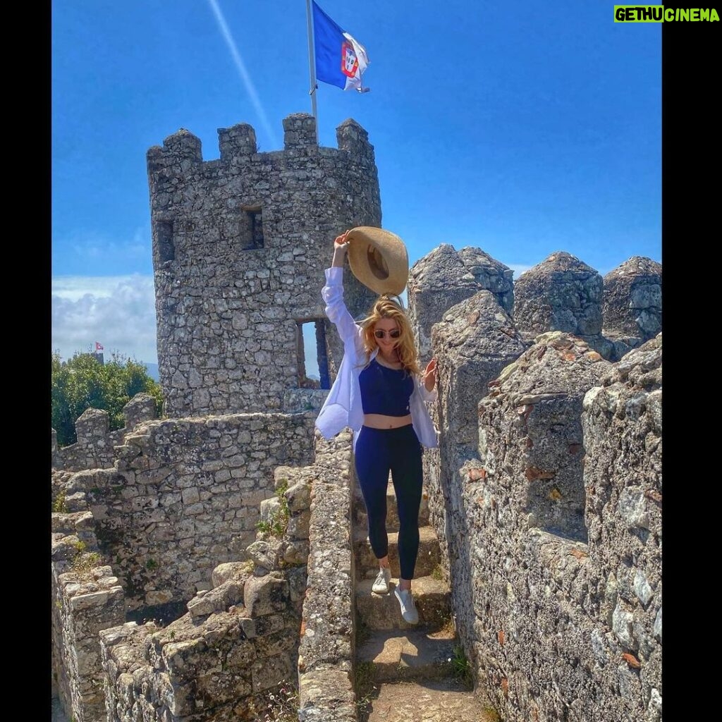 Katheryn Winnick Instagram - In every woman.. there is a Queen. Love you Portugal! 🇵🇹 Sintra, Portugal