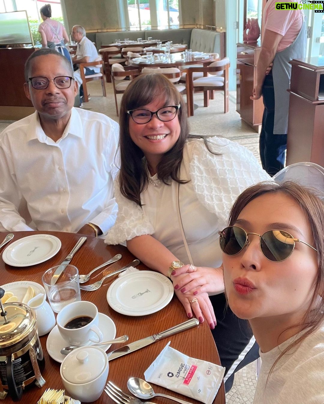 Kathryn Bernardo Instagram - I lob a great lobster sandwich 🦞 🫢