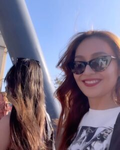 Kathryn Bernardo Instagram - Eras concert day! 🥹 Felt like the whole of Melbourne was full of “shimmer.” Keeping this in my core memory forever! 🪩✨