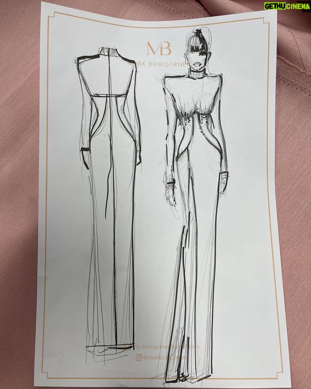 Kathryn Bernardo Instagram - Same time last year, I was supposed to wear @markbumgarner for the ABS CBN Ball. Sadly, the event was cancelled last minute and we had to let go of the vision we had in mind. But this year, the ball is finally happening and we knew right away that it had to be Mark! 😉 My dearest @dmbumgarner and @earlsemitara, here we go! I’m so happy to walk on the red carpet wearing your creation tonight. Thank you for being so hands-on and for accommodating all our ideas—even the most random ones. 💕 To the best glam team that I'm also lucky to call my friends, appreciate you all always wanting what's best for me! Thank you for making the process extremely fun at the same time. Love you beyond words! Make up: @justineclaudia Hair: @johnvalle20 Stylists: @kimiyap @boopyap @meetlulu Hair topper: @jhen_hairextensions Nails: @theglowuploungeph Set design: popshie @arendale Photos from this talented human being, @charismalico. 🤍 Thank you for being my hype man and for being so supportive! ILY and you know the rest! #ABSCBNBall2023 #ABSCBNBallRedCarpet2023