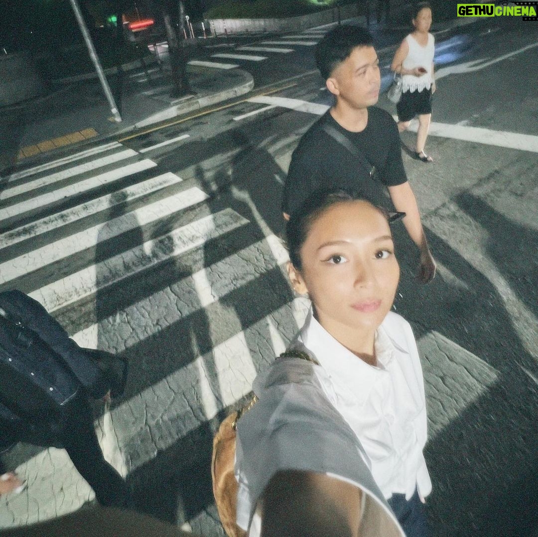 Kathryn Bernardo Instagram - Hello from team PH 👋🏽