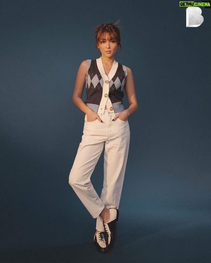Kathryn Bernardo Instagram - This look has one goal: to keep you looking cute and comfy all day long. 💯 Get her #BENCHNewPrep look: 💙 Knit Vest (YHV0030) P899.75 💙 Twill Pants (YPS0406) P999.75 Buy Official, Buy Original! Get these products plus more from our official online stores. Link in bio! 🛒 Buy only from official BENCH/ stores and online platforms to ensure authentic and high-quality products.