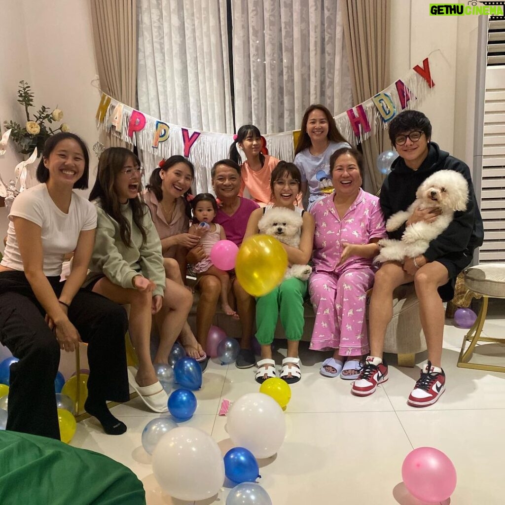 Kathryn Bernardo Instagram - I requested for a low-key birthday celebration this year (thank you for listening @bernardomin 😋) . No birthday shoots, no big party, no reason to get glammed up—just me and the people that mean the world to me. Couldn’t have asked for a better way to welcome my 27th. My heart is so full. And to everyone who made time to greet me on my special day, I am overwhemed by all your love. Thank you. 🥺 Sending my warmest hug to each and everyone of you! Last slide: first glam selfie as 27 😋 hahaha
