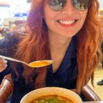 Kathryn Bernardo Instagram - Sharing a quick recap of all the bowls of tomyum that kept me busy during this trip... because why not?! 😸🤓