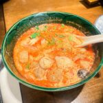 Kathryn Bernardo Instagram - Sharing a quick recap of all the bowls of tomyum that kept me busy during this trip... because why not?! 😸🤓