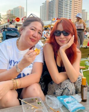 Kathryn Bernardo Instagram - Day 1 in BKK and tummy’s already feeling happy! Can’t stop, won’t stop..🐽😎