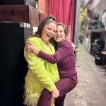 Kathy Najimy Instagram - Brilliant show seeing my sister-wife/daughter @megsstalter in Brooklyn last night @bellhouseny Amazing, genius, unique wonderama!
