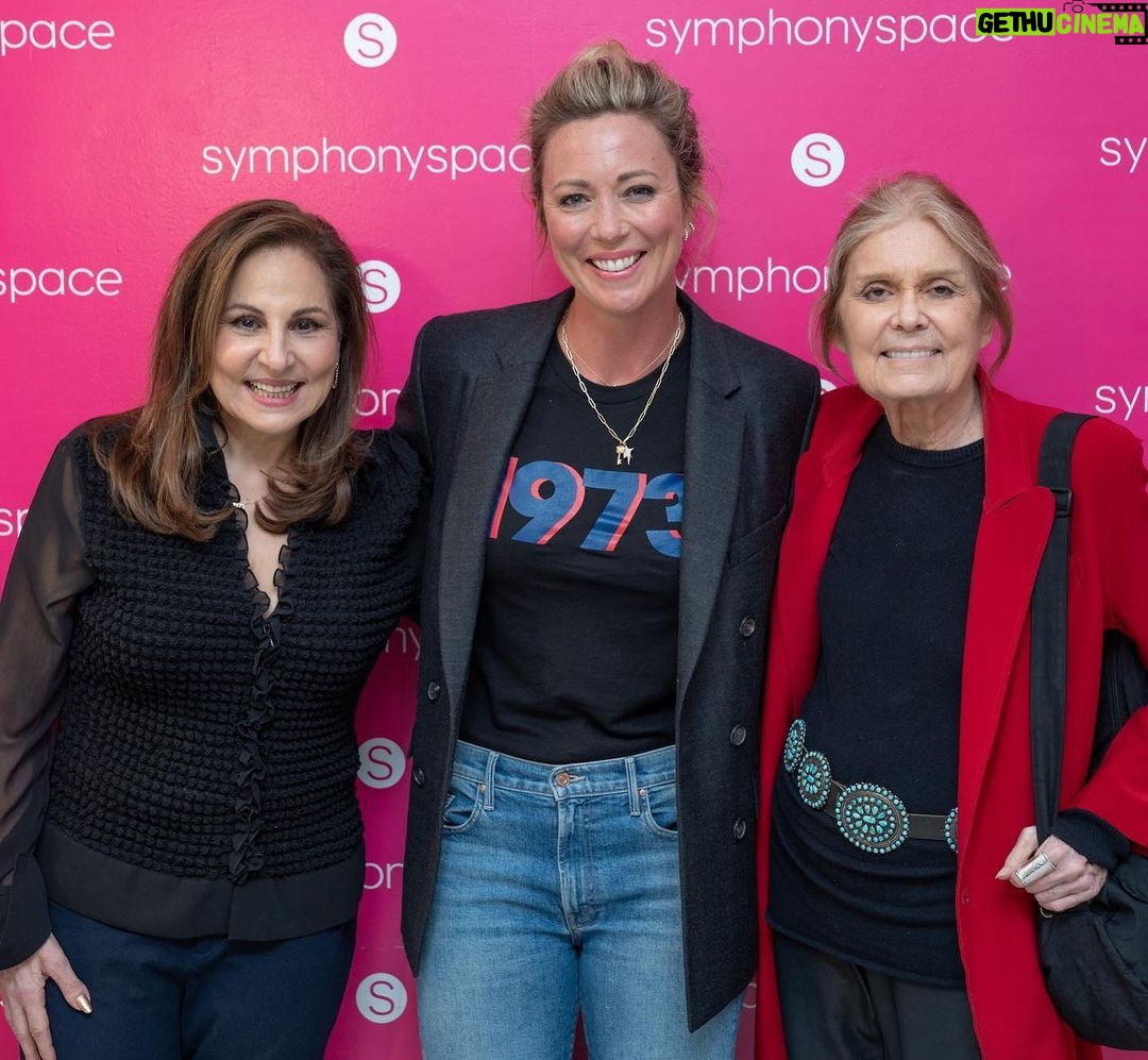 Kathy Najimy Instagram - Love to our @mymomentbook team @chelywright @kchenoweth @reallindaperry and @lulu_blitzer Speakers and performers included: @gloriasteinem @chelywright @jesposito @rabiasquared2 @brooke_baldwin @_travelhops @itsafronomics We are so moved to have worked on this powerful book with these amazing 106 womxn: including @therealdebramessing @gloriasteinem @carmenlobue @jesposito @mona__yuki @zosiamamet @lenawaithe @mandanadayani @megsstalter @tonyapinkins @realmichellehurd @tinatchen @rickilake @cynthiaerivo Symphony Space