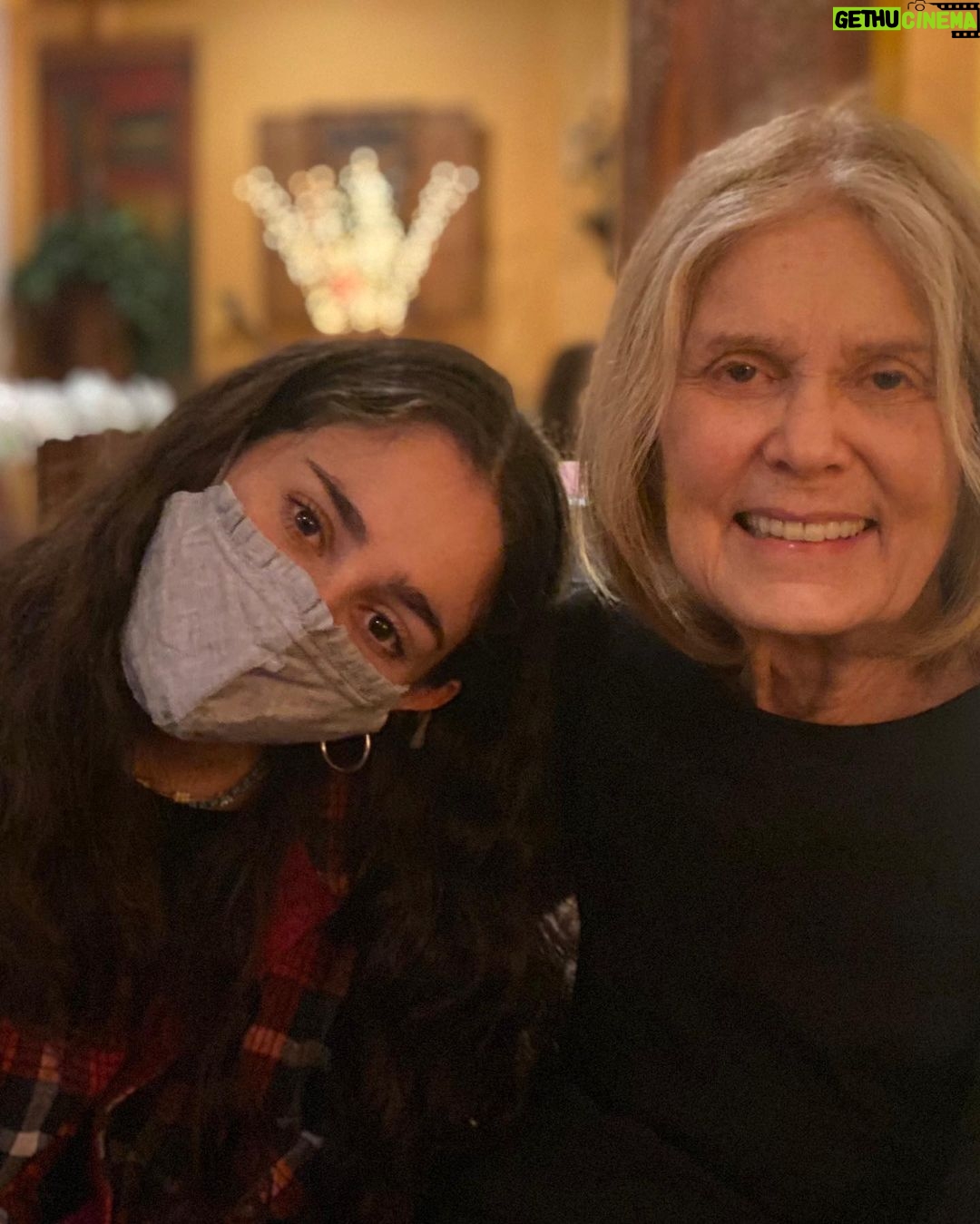 Kathy Najimy Instagram - Happy birthday @gloriasteinem simply the best human ever