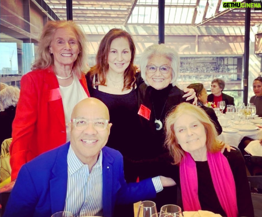 Kathy Najimy Instagram - Brilliant afternoon listening to @darrenwalker interview the great @gloriasteinem with many badass friends, including @irene1112neves & @suzanne.levine.9