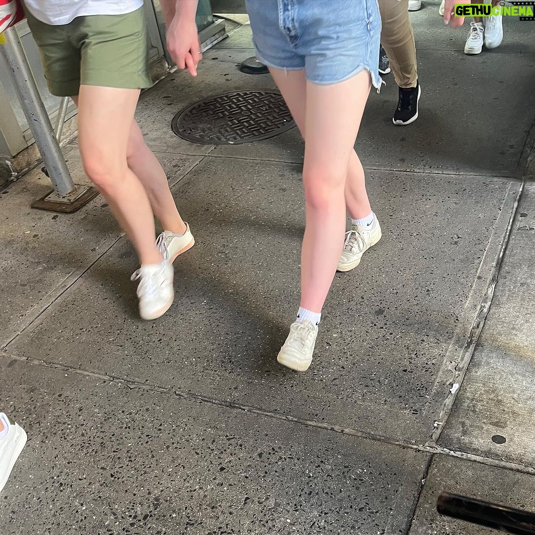 Kathy Najimy Instagram - Another installment of the white sneaker series. I love Manhattan but, perplexed and amazed how these folks keep their sneakers so white and clean on these streets… (with cameos by Petie)