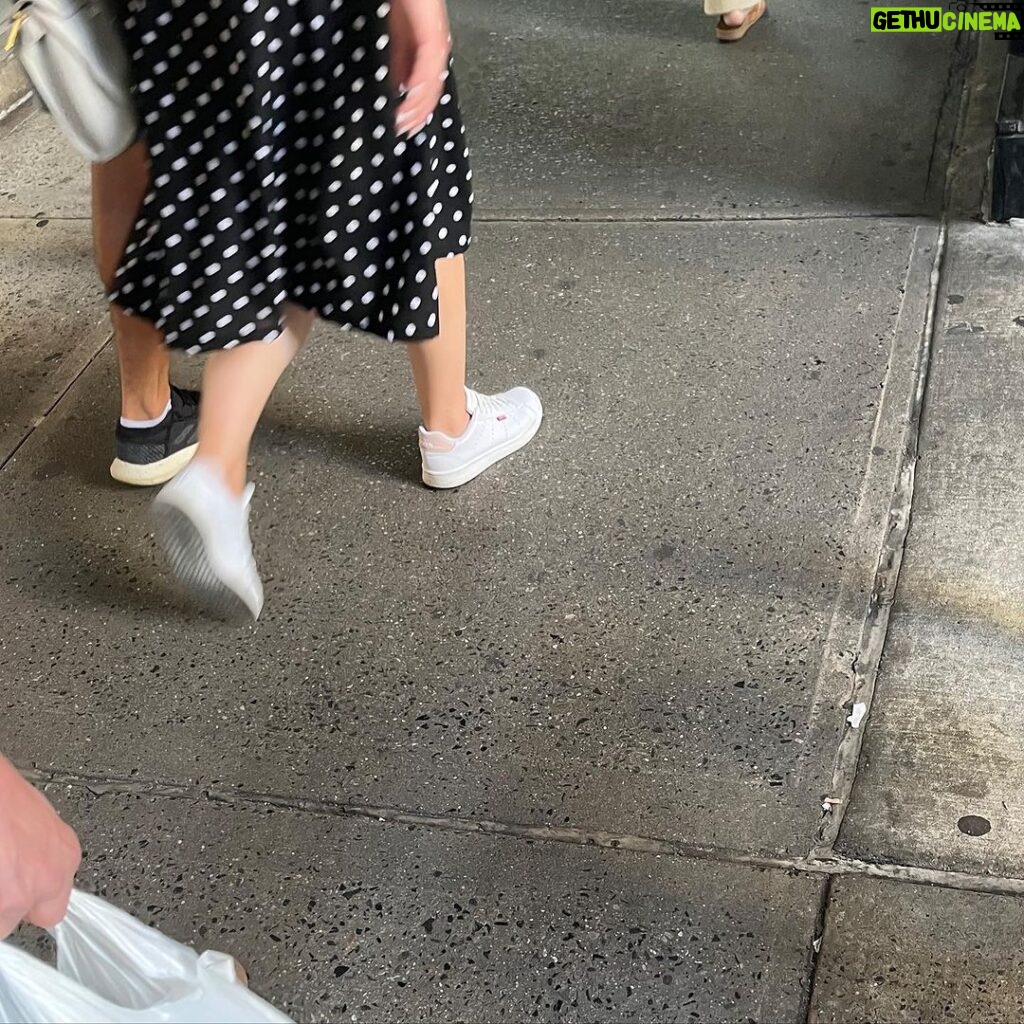 Kathy Najimy Instagram - Another installment of the white sneaker series. I love Manhattan but, perplexed and amazed how these folks keep their sneakers so white and clean on these streets… (with cameos by Petie)