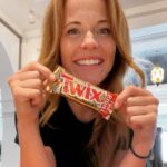 Katie Leclerc Instagram - What’s your favorite candy bar?? Do you also eat your favorite candy weirdly?? How to eat @twix like a crazy person: (if I don’t do it this way it’s gone wayyy too fast!) 1. Choose either the right Twix or left Twix but choose wisely - this is the hardest part. 2. Carefully unwrap and break in half - bonus points for cool spin move wrapping the stretchy caramel on itself. 3. Using your teeth scrape the chocolate off of either the right side, or left side. 4. Repeat on the other side. 5. Lick off the bottom - make sure you get it alllll!! 6. In one motion bite the chocolate off the caramel - this is why you broke it in half at the beginning. Also, this is the best part! 7. Eat the cookie and the caramel by themselves. You get the chocolate but by itself (!) and then the butter in the caramel/cookie get super intense together! #amiapsycho? #notanad #gimmethecandy