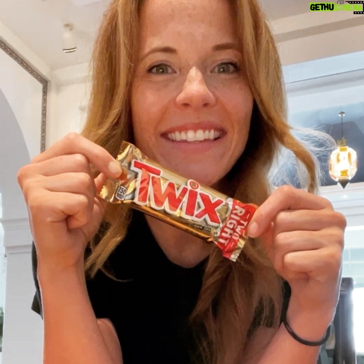Katie Leclerc Instagram - What’s your favorite candy bar?? Do you also eat your favorite candy weirdly?? How to eat @twix like a crazy person: (if I don’t do it this way it’s gone wayyy too fast!) 1. Choose either the right Twix or left Twix but choose wisely - this is the hardest part. 2. Carefully unwrap and break in half - bonus points for cool spin move wrapping the stretchy caramel on itself. 3. Using your teeth scrape the chocolate off of either the right side, or left side. 4. Repeat on the other side. 5. Lick off the bottom - make sure you get it alllll!! 6. In one motion bite the chocolate off the caramel - this is why you broke it in half at the beginning. Also, this is the best part! 7. Eat the cookie and the caramel by themselves. You get the chocolate but by itself (!) and then the butter in the caramel/cookie get super intense together! #amiapsycho? #notanad #gimmethecandy