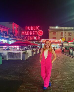 Katie Leclerc Instagram - At Pike Place we wear pink