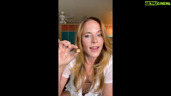 Katie Leclerc Instagram - #Ad #NationalCookieDoughDay is June 21st and what better way to celebrate than with the newest @TWIX flavor - Cookie Dough!! Here’s my reaction to trying the product before it hits shelves. The best part? You can enter for the chance to win a free sample by visiting TWIX.com/cookiedough (link in bio), and you can eat them however you want! Only 1,000 TWIX lovers will receive a sample, so make sure you check the link for more details on how to get yours