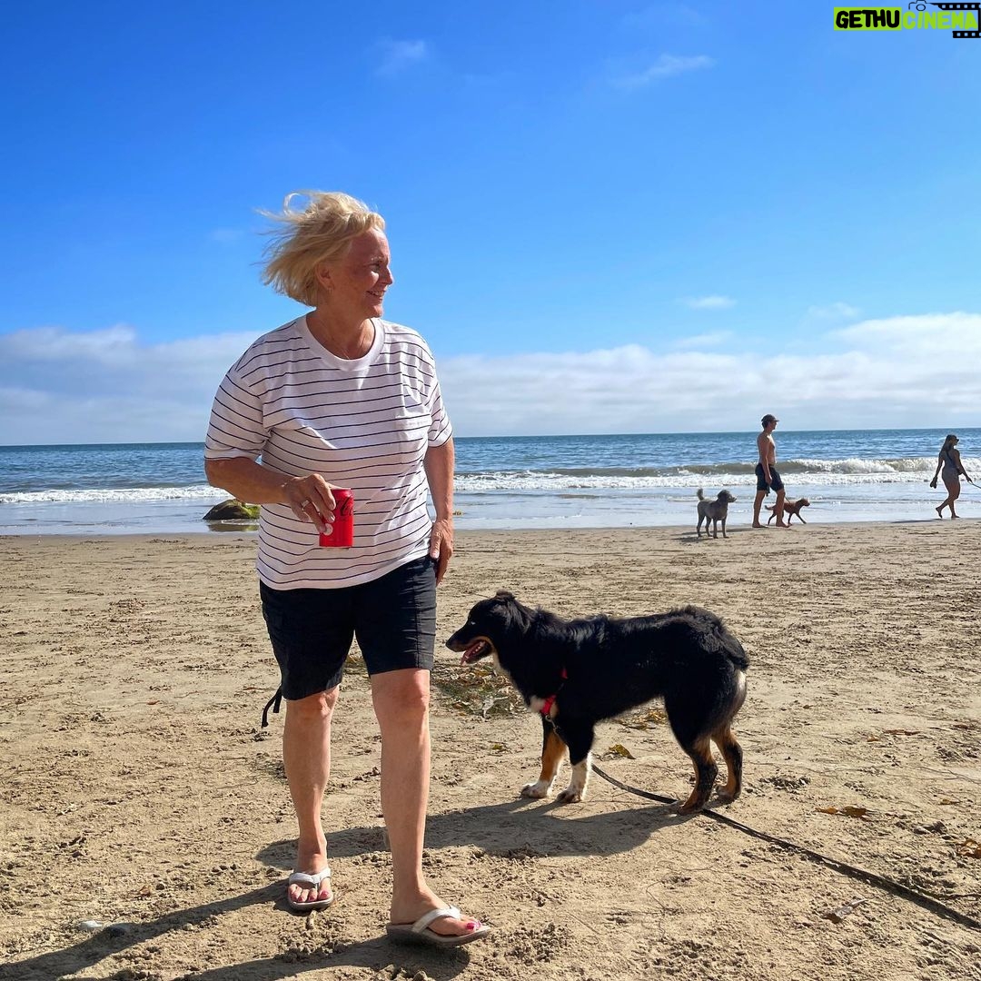 Katie Leclerc Instagram - This is a picture of my two favorite people at their favorite place. The beach!!! A donation to Heal the Bay goes a long way toward protecting our coastal waters and watersheds in Greater LA through science, education, advocacy and community action. They are a 501(c)3 nonprofit organization and all gifts are tax deductible. https://donate.healthebay.org/give/352219/#!/donation/checkout Do it for my mom, do it for Joey, do it because WE need to save the ocean! #healthebay #beachbaby #joeygirl #dogbeach #ilovemymom #givewhatyoucan #dontbecheap