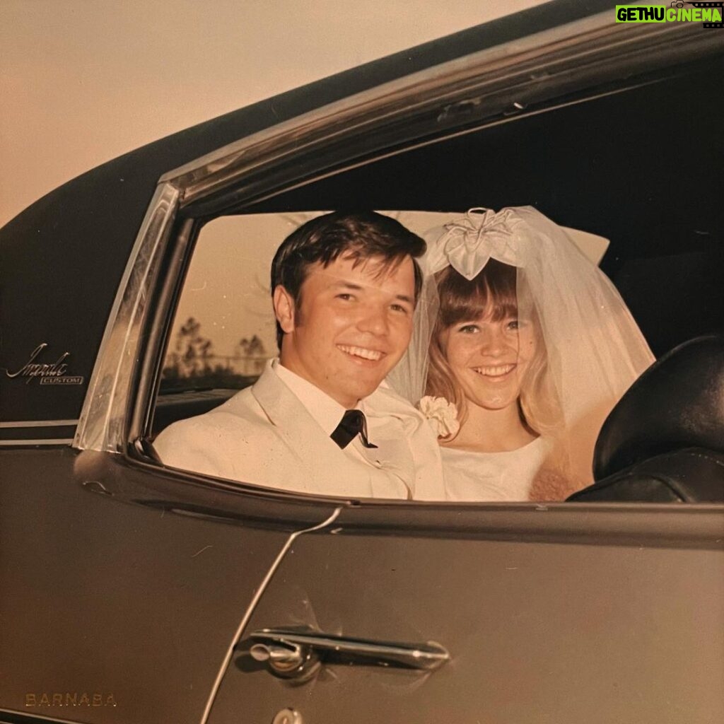 Katie Leclerc Instagram - 51 years ago these two love birds tied the knot! Happy anniversary mom and dad, I love ya so stinkin much!!