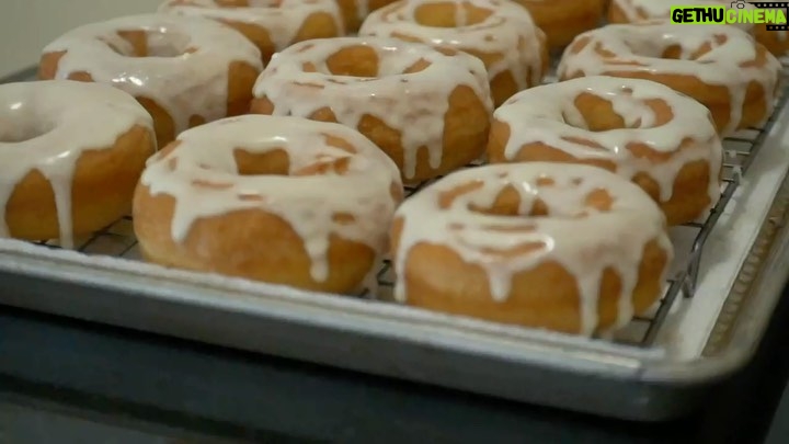 Katie Leclerc Instagram - Sleep in. Make donuts. Lazy Sunday.