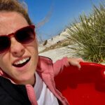 Katie Leclerc Instagram - This would have gone a lot faster (the sled) if I’d bought the $2 Sand Wax #sledthedunes #senditbro White Sands National Park