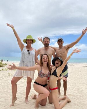 Katie Leclerc Instagram - Check out Fantasy Island on FOX airing TONIGHT (if you miss it, check us out on Hulu tomorrow) I had the most amazing time on this project and made incredible friends and also bought the coolest hat! I can’t wait to watch!!