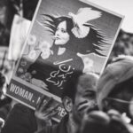 Katja Riemann Instagram - Hier nochmal der Text des Songs, den heute alle immer wieder gesungen haben… von @shervinine photo by @menschundlicht
