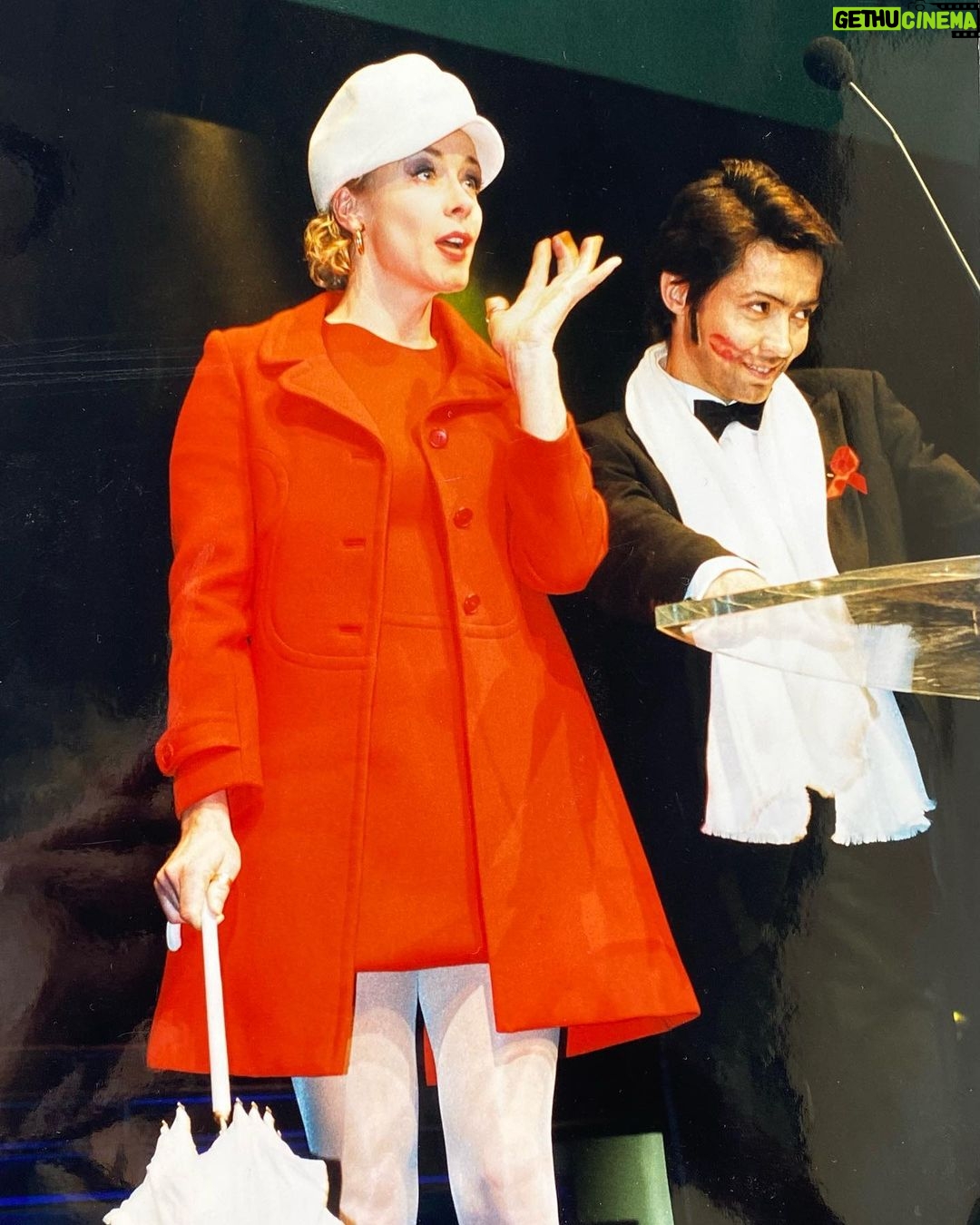 Katja Riemann Instagram - Gerad gefunden. @teddyaward long time ago… Mit @ulrike_folkerts @berlinale