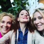 Katja Riemann Instagram - Girls night out! With jawlines. I love you @schorinadine and @tinakrohnphoto