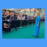 Katja Riemann Instagram - DANKE liebes @zurichfilmfestival für die Einladung unseres Filmes STELLA. Ich kann zumindest für mich sagen, dass es zwei wundervolle Tage waren, die ich dort verbringen durfte, anlässlich der sogenannten „Welt“premiere des Films. Hier auf den Photos stehen wir lächelnd nebeneinander: Die umwerfenden Hauptdarsteller @paulabeer__ und @jannisniewoehner_official und mein bezaubernder österreichischer Kollege @lukas_miko_actor , der meinen Ehemann spielte. Der Teppich in Zürich ist grün und ich nehme das mal als Statement, dass man dafür ist, auch noch in zukünftigen Dekaden Filme machen zu wollen, mit weniger Raubbau an Natur und der Zukunft unserer Kinder und Kindeskindern. Unter dem Baum sieht man von links nach rechts den one and only #benedictneuenfels, der Director of photography, man sieht unseren energetischen und energischen Produzenten Michael Lehmann @studio.hamburg.produktion , man sieht den Regisseur und Ko-Autor @kilian.riedhof , der uns durch diese Reise geleitet hat und dann ist da rechts außen (ausgerechnet) mein Freund @joel.basman, der zu meiner Freude auch mitspielte. Weiter hinten, da wo „Galapremiere“ steht, sieht man sehr viele Menschen nebeneinanderstehen, ehrlich gesagt geht es da rechts und links noch weiter, es sind zum allergrössten Teil die Produzent.innen, die diesen Film ermöglicht haben und dafür danke ich ihnen allen. Es war ein krasser Weg für alle und im Januar24 kommt der Film in deutsche Kinos und Ende Oktober23 in australische Kinos, kein Witz. Ich halte euch auf dem Laufenden, auch darüber, worum es geht… Bis dahin, geniesst die sanfte Sonne, die unsere Seelen streichelt. Zürich, Switzerland