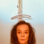 Katja Riemann Instagram - @ruhrfestspiele We‘re delighted to have been invited with our show, #undsicheristmitmirdieweltverschwunden, produced by @maxim_gorki_theater directed by @nublingsebastian to this festival. We love it here. Thanks to all to have made it happen. I love you @vidina.popov @svenjaliesaux @nastyagee @sibylle_berg