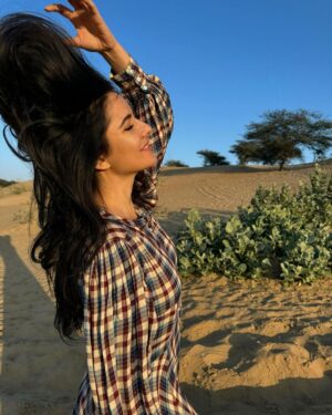 Katrina Kaif Instagram - Teen khoobsurat din… pyaar, araam, sunsets aur thand! New Year mana liya… now it’s time for #MerryChristmas !!!