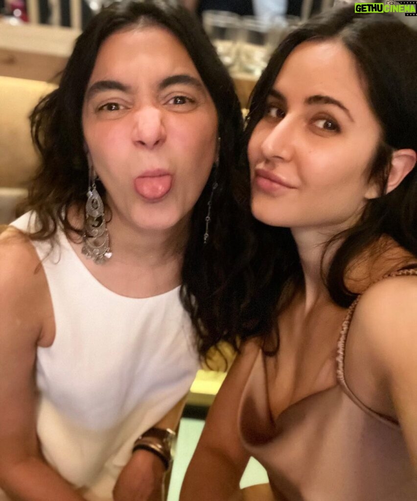 Katrina Kaif Instagram - My darling Karishmaaaaaaaaa it’s your very special 36 th birthday , anyone who says otherwise is wrong 😊 Where would we be without the madness and joy you bring into our lives , your kindness , warmth , and positivity….. through these years I’ve seen u battle so much with so much strength and courage it always serves as an example to me ……. Whenever ur around things are sunnier better and the world is just that much brighter ….. Heres to doing the rest of life together…. Through the good times and the stormy weathers and the adventures Love uuuuuuuu💕