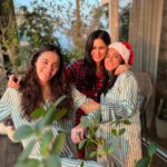 Katrina Kaif Instagram - Christmas lunch , pyjama parties and movie nights …..👯‍♂️🎄🍿