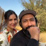 Katrina Kaif Instagram - Wishing Peace of mind , health , happiness and love for everyone in 2024 ….. 🤍🤍🤍