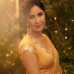 Katrina Kaif Instagram - Love and Light ✨🪔