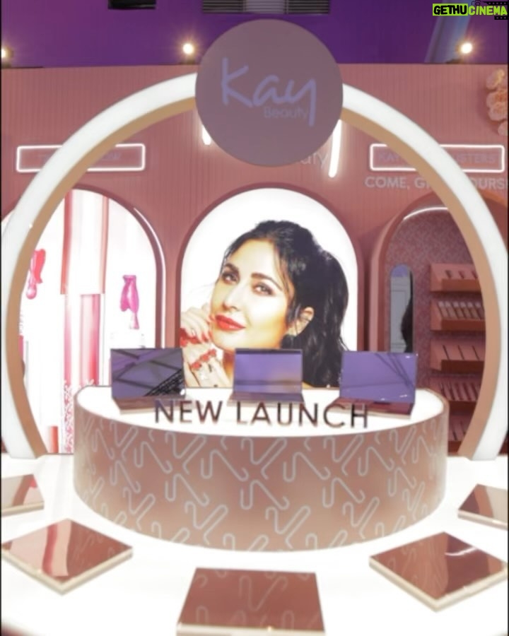 Katrina Kaif Instagram - #Kaybeauty at #nykaaland 💄 Go check out our incredible beauty experience….❤