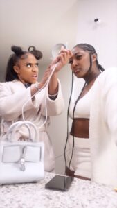 Kaychelle Dabney Instagram - Who else be tryna come up on they friend charger? I know I do! 😂😂😂🔥