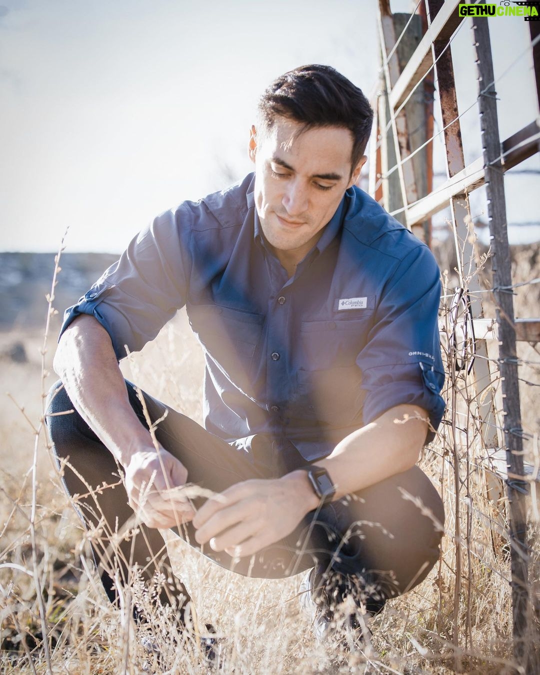 Keahu Kahuanui - 9K Likes - #ad Winter is in the air and I love it. Growing up in a warm and tropical climates, I was always told how much I would hate the winter when I found out what it’s like... could not be further from the truth. I know this year hits different but you can still go after all the things to keep you warm through it; hot drinks, toasty fires and cozy, warm clothes. Check out @columbia1938 and Columbia.com for that winter gear I seriously can’t get enough of (maybe even a few gifts for friends and the fam). #unwraptheoutdoors