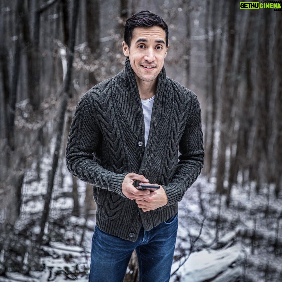 Keahu Kahuanui - 9.6K Likes - Waiting for summer like: “Set snow to MAXIMUM power!” 😏
