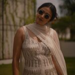 Keerthy Suresh Instagram - Food, smiles, weddings!🤍