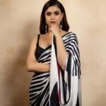 Keerthy Suresh Instagram - 🖤🤍