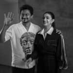 Keerthy Suresh Instagram - All smiles and laughs, with the legendary team! 🖤 #MAAMANNAN releasing in cinemas near you on 29th June. @mariselvaraj84 @udhay_stalin @arrahman #Vadivelu #FahadhFaasil @redgiantmovies_ @thenieswarcinematographer @selva_rk @kabilanchelliah @kalaignartvofficial @teamaimpro