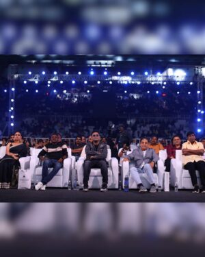 Keerthy Suresh Instagram - An amazing night with some amazing people! 🖤

Can’t wait for the release! 

#MAAMANNAN #AudioLaunch #Candids