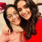 Keerthy Suresh Instagram - தாய் இல்லாமல் நான் இல்லை ❤️ #HappyMothersDay